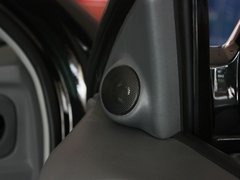 2012款 2.0T 手动 四驱豪华版 5座