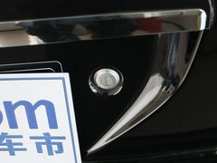 2012款 2.0T 手动 四驱豪华版 5座