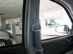 2012款 2.0T 手动 四驱豪华版 5座