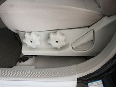 2012款 2.0T 手动 四驱豪华版 5座