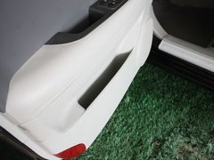 2012款 2.0T 手动 四驱豪华版 5座