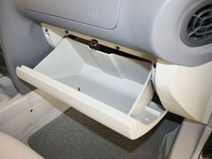 2012款 2.0T 手动 四驱豪华版 5座