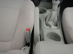 2012款 2.0T 手动 四驱豪华版 5座