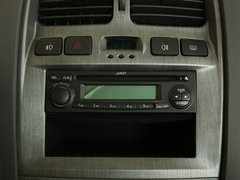 2012款 2.0T 手动 四驱豪华版 5座