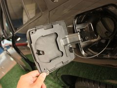 2012款 2.0T 手动 四驱豪华版 5座