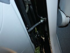 2012款 2.0T 手动 四驱豪华版 5座