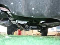 2012款 2.0T 手动 四驱豪华版 5座