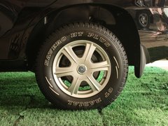 2012款 2.0T 手动 四驱豪华版 5座
