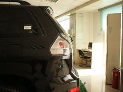 2012款 2.0T 手动 四驱豪华版 5座