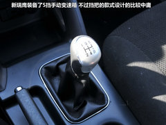 2012款 1.9T 手动 柴油两驱豪华型 5座