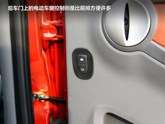 2012款 1.0 手动 豪华型
