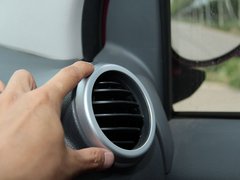 2012款 1.0 手动 豪华型