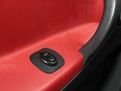 2012款 1.0 手动 豪华型