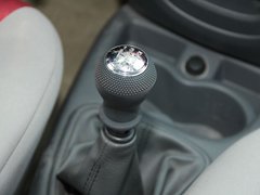 2012款 1.0 手动 豪华型