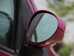 2012款 1.0 手动 豪华型