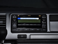 2011款 HIACE 2.7L 自动 标准版 13座
