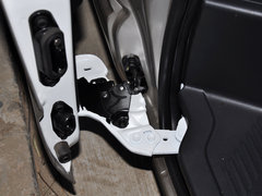 2011款 HIACE 2.7L 自动 标准版 13座
