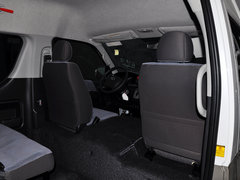 2011款 HIACE 2.7L 自动 标准版 13座