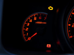 2011款 HIACE 2.7L 自动 标准版 13座