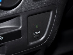 2011款 HIACE 2.7L 自动 标准版 13座