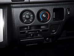 2011款 HIACE 2.7L 自动 标准版 13座