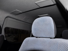 2011款 HIACE 2.7L 自动 标准版 13座