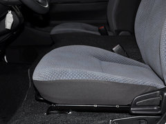 2011款 HIACE 2.7L 自动 标准版 13座