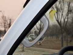 2011款 HIACE 2.7L 自动 标准版 13座