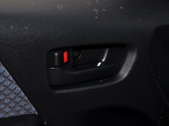 2011款 HIACE 2.7L 自动 标准版 13座