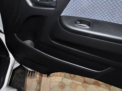 2011款 HIACE 2.7L 自动 标准版 13座