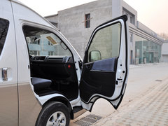 2011款 HIACE 2.7L 自动 标准版 13座