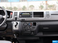2011款 HIACE 2.7L 自动 标准版 13座