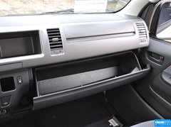 2011款 HIACE 2.7L 自动 标准版 13座