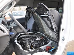 2011款 HIACE 2.7L 自动 标准版 13座