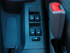 2012款 Cross 1.3L 手动 豪华型