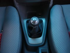 2012款 Cross 1.3L 手动 豪华型