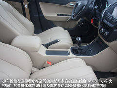 2012款 1.5L 手动 豪华版
