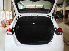 2012款 1.5L 手动 豪华版