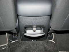 2012款 1.5L 手动 豪华版