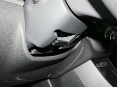 2012款 1.5L 手动 豪华版