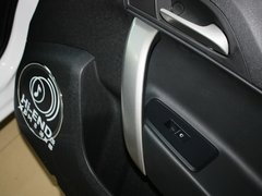 2012款 1.5L 手动 豪华版