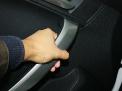 2012款 1.5L 手动 豪华版