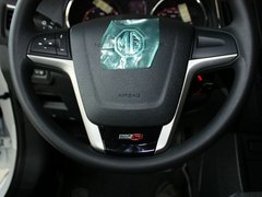 2012款 1.5L 手动 豪华版