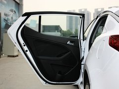 2012款 2.0L 自动 DLX