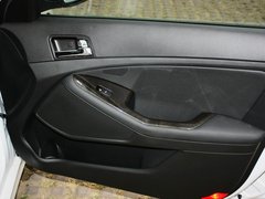 2012款 2.0L 自动 DLX