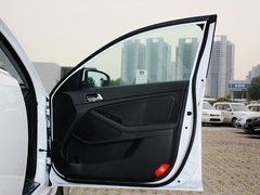 2012款 2.0L 自动 DLX