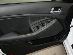 2012款 2.0L 自动 DLX
