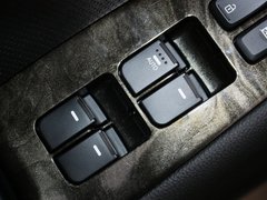 2012款 2.0L 自动 DLX