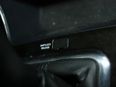 2012款 2.0L 自动 Premium