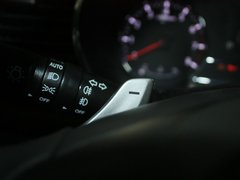 2012款 2.0L 自动 Premium